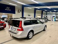 begagnad Volvo V70 D3 Momentum Euro 5