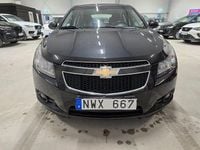 Begagnad Chevrolet Cruze 131 HK (96 kW) 2013 Svart (svart metallic) Halvkombi