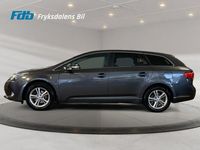 begagnad Toyota Avensis Kombi 2.0 Euro 5, navi, drag, motorv.