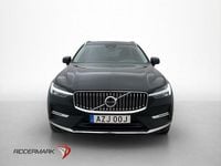 Begagnad Volvo XC60 Core 350 HK (257 kW) 2022 Svart SUV