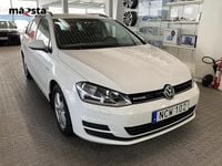 Begagnad VW Golf VII 110 HK (80 kW) 2016 Vit Kombi