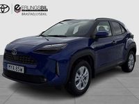 Begagnad Toyota Yaris Cross Style 92 HK (67 kW) 2024 Mörkblå SUV