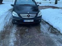 Begagnad Mercedes B170 116 HK (85 kW) 2006 Minibuss