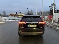 Begagnad Toyota RAV4 Hybrid 222 HK (163 kW) 2021 Svart SUV