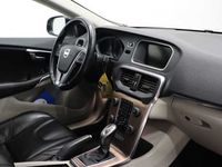 begagnad Volvo V40 CC D3 Summum Backkamera VOC 150hk