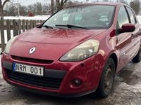 Begagnad Renault Clio R.S. 75 HK (55 kW) 2009 Halvkombi