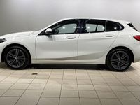 begagnad BMW 118 Model Sport Rattvärme PDC BSI 2021, Halvkombi