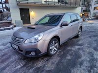Begagnad Subaru Outback 150 HK (110 kW) 2014 Kombi