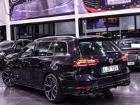 Begagnad VW Golf VII R 310 HK (228 kW) 2018 Svart Kombi