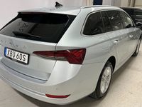 begagnad Skoda Octavia Kombi 2.0 TDI DSG NAV 2021, Kombi