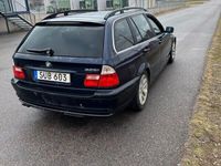 begagnad BMW 325 i Touring Besiktigad