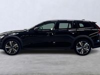 Begagnad Volvo V60 CC 197 HK (144 kW) 2021 Svart Kombi