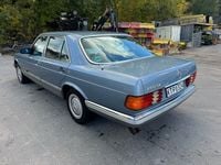 Begagnad Mercedes 280 SE 185 HK (136 kW) 1985 Ljusblå Sedan