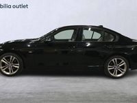 begagnad BMW 330 i xDrive Sedan Sport line Drag Skinn Navi