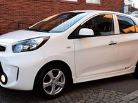 Begagnad Kia Picanto 67 HK (49 kW) 2016 Vit Halvkombi