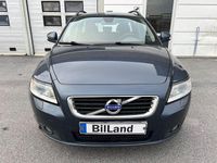 Begagnad Volvo V50 Momentum 116 HK (85 kW) 2011 Blå Kombi