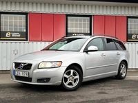 Begagnad Volvo V50 Momentum 116 HK (85 kW) 2011 Grå Kombi