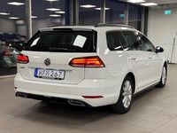 Begagnad VW Golf VII GT 151 HK (111 kW) 2019 Vit Kombi