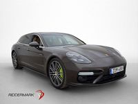 Begagnad Porsche Panamera Chrono 549 HK (403 kW) 2018 Brun Kombi