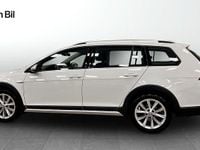 Begagnad VW Golf Alltrack 180 HK (132 kW) 2018 Vit Kombi