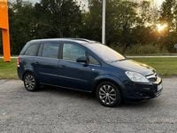 Begagnad Opel Zafira 125 HK (91 kW) 2010 Blå Minibuss
