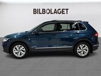 Begagnad VW Tiguan Elegance 245 HK (180 kW) 2022 Blå SUV