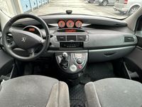 begagnad Peugeot 807 2.0 Euro 4 bes till 2025-03-31