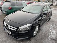 Begagnad Mercedes A180 AMG line 109 HK (80 kW) 2013 Svart Halvkombi