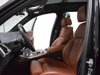 Begagnad BMW X7 Exclusive 352 HK (258 kW) 2023 Black sapphire metallic SUV