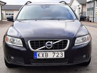 begagnad Volvo V70 T4F 180 hk Powershift Momentum