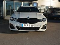 Begagnad BMW 330e M Sport 293 HK (215 kW) 2021 Vit Kombi