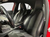 Begagnad Mercedes A180 AMG line 122 HK (89 kW) 2015 Röd Halvkombi