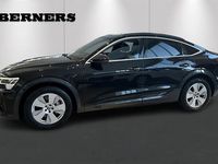 Begagnad Audi Q8 Sportback e-tron Proline 250 kW (340 HK) 2023 Mytsvart metallic SUV