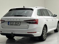 Begagnad Skoda Superb 218 HK (160 kW) 2022 Vit Kombi