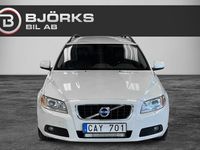 begagnad Volvo V70 D4 AWD Momentum Värmare Skinn Drag 163hk