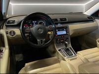 begagnad VW Passat 2.0 TDI 177hk BlueMotion 4Motion/ Nykamrem