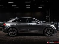Begagnad Audi Q8 Competition 286 HK (210 kW) 2023 Daytona grey pearl effect SUV