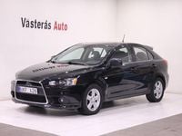 Begagnad Mitsubishi Lancer 140 HK (102 kW) 2010 Svart Halvkombi