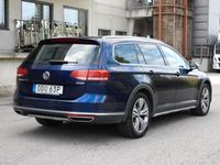 begagnad VW Passat Alltrack 2.0 TDI 240HK 4M Executive MOMSBIL