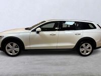 Begagnad Volvo V60 CC SE 192 HK (141 kW) 2019 Vit Kombi
