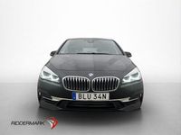 Begagnad BMW 225 Active Tourer Luxury Line 224 HK (164 kW) 2019 Svart Minibuss