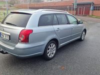 Begagnad Toyota Avensis 126 HK (92 kW) 2008 Kombi