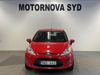 Begagnad Ford Fiesta Titanium 82 HK (60 kW) 2012 Röd Halvkombi