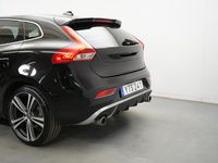 Begagnad Volvo V40 R-Design 248 HK (182 kW) 2017 Svart Halvkombi