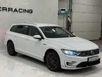 Begagnad VW Passat GTE 218 HK (160 kW) 2016 Vit Kombi
