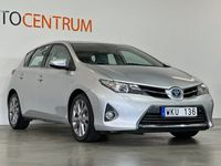 begagnad Toyota Auris Hybrid e-CVT 136hk