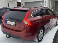 begagnad Volvo V60 D3 Geartronic Momentum Euro 5