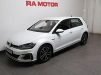 Begagnad VW Golf VIII GTE 204 HK (150 kW) 2020 Vit Halvkombi