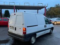 begagnad Peugeot Expert Skåpbil 3-sits Diesel |Dragkrok| Nybesiktigad