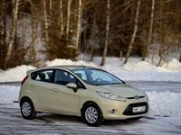 Begagnad Ford Fiesta 82 HK (60 kW) 2009 Metallic Halvkombi